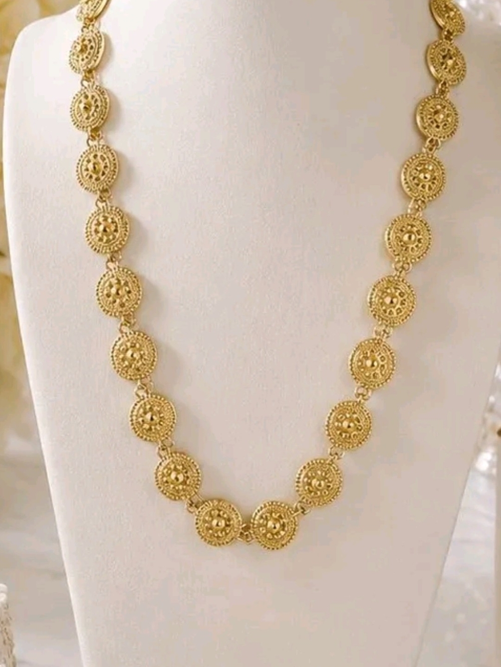 Stunning Vintage-Inspired Gold Medallion Station Statement Necklace 22"